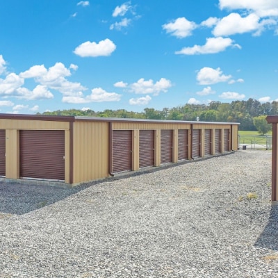 TRAILER STORAGE
